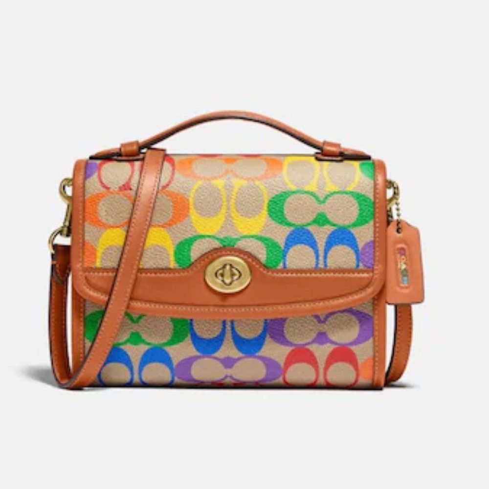 ❤️SOLD❤️ Coach Kip Turnlock Crossbody - Picture 2 of 14